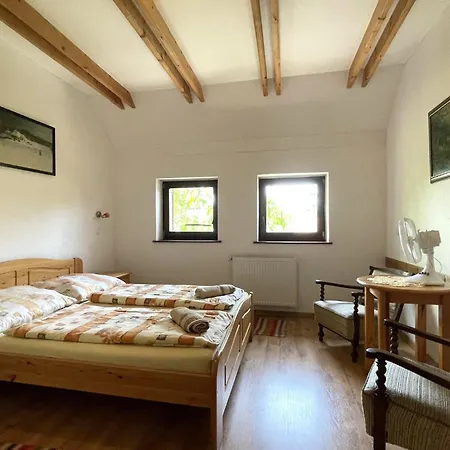 Vadaszkuert Vendegfogado Bed and Breakfast Alsonyek