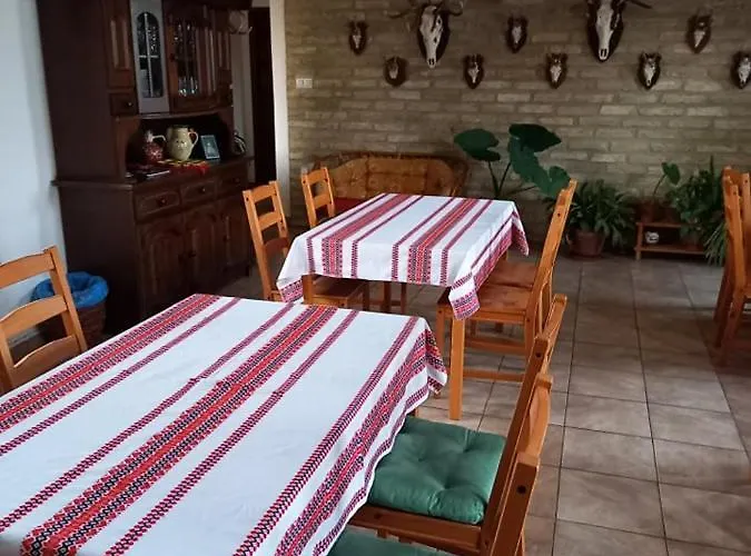 Vadászkürt Panzió 3*